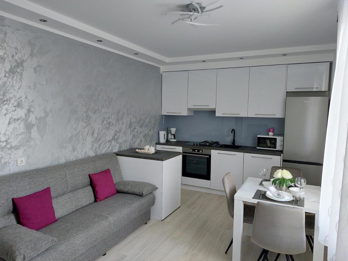 Apartment Hrzic Malinska Exterior foto
